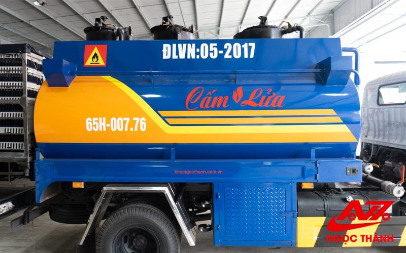 Xe bồn Hino 6 khối sơn màu bồn theo yêu cầu khách hàng